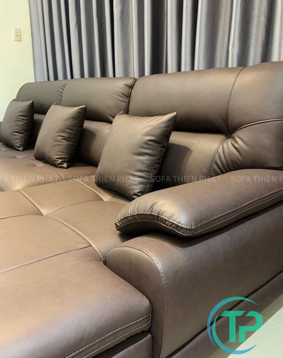 xuong-san-xuat-sofa-tai-hoc-mon-1