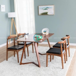 Bộ Bàn Ăn Gỗ 4 Ghế Bọc Da TPBA011